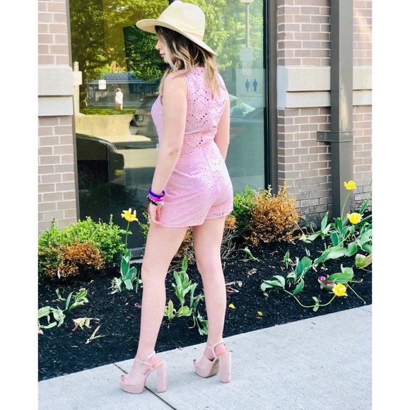 Moving Sale✨ FINAL PRICE DROP eyelet romper! - Picture 2 of 5